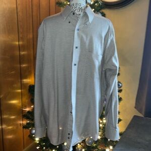 Croft and Barrow men’s tan button down shirt